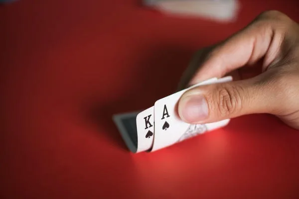 半詐唬相對適合新手練習比較有退路